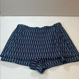 Maje Navy and White Patterned Women's Skorts